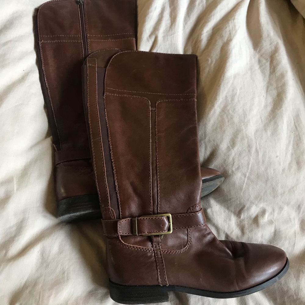 Leather riding boots